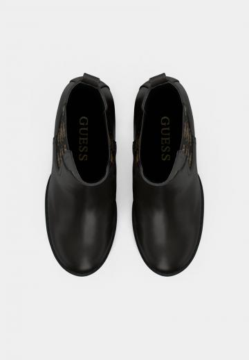 Полусапожки на высоком каблуке