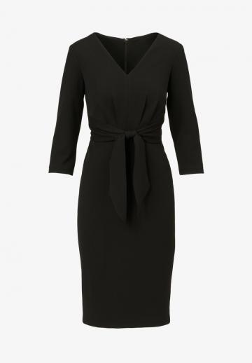 Платье футляр