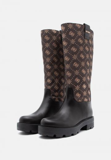 Сапоги на платформе