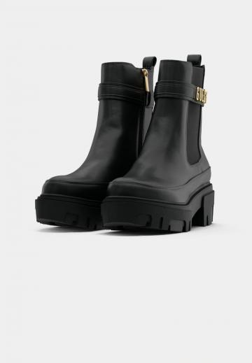 Полусапожки на платформе