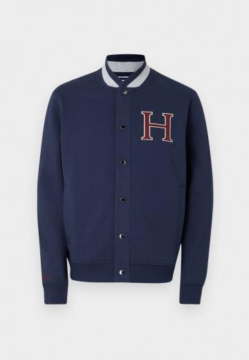 Куртка бомбер