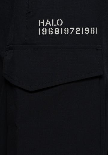 Брюки с накладными карманами