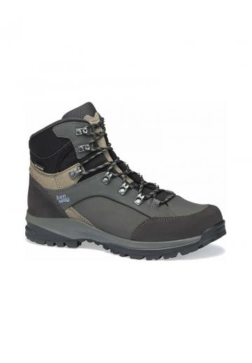 Походные ботинки