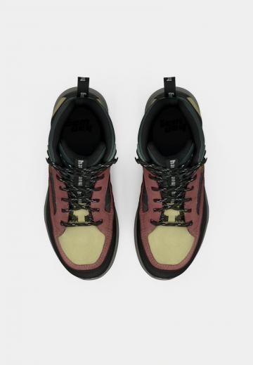 Походные сапоги