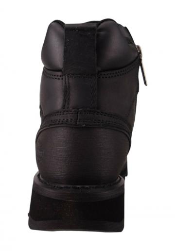 Ботинки на шнуровке