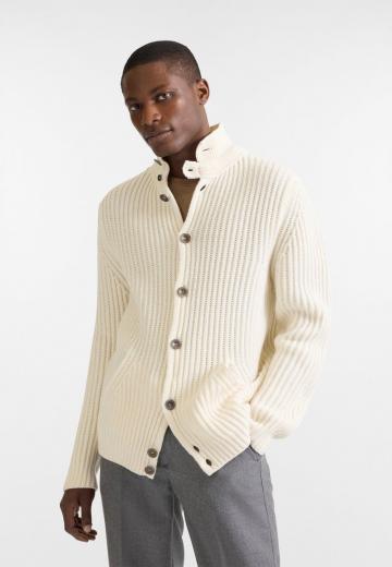 Вязаная кофта