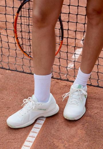 Теннисные кроссовки