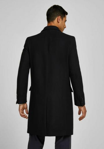 Короткое пальто