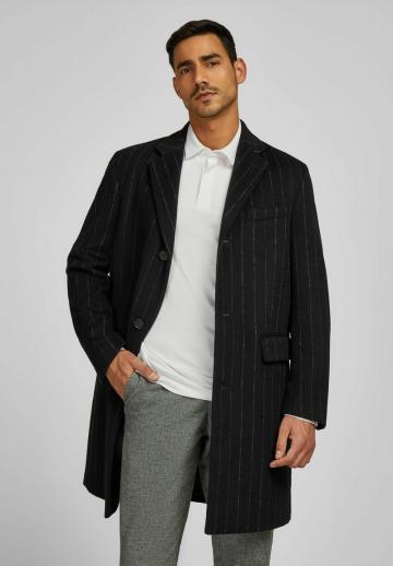 Короткое пальто