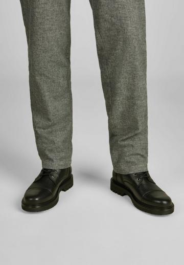 Ботинки на шнуровке