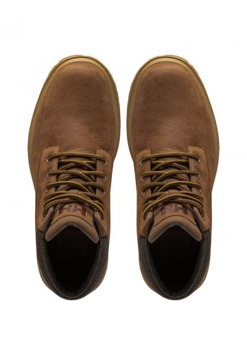 Ботинки на шнуровке