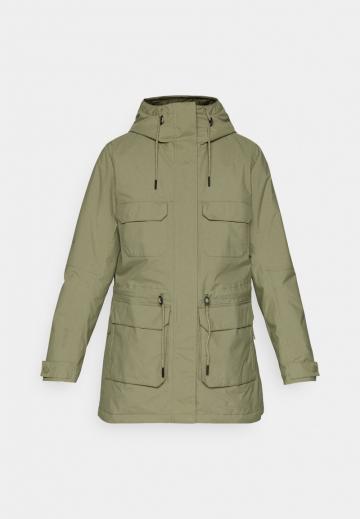 Спортивная куртка