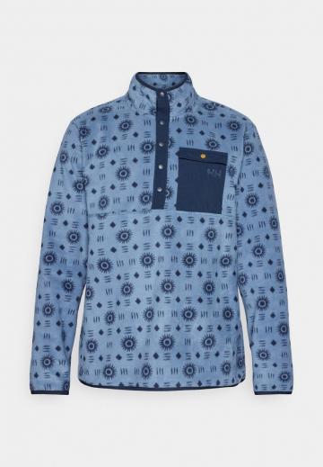 Флисовая кофта