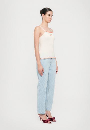 Топ на бретельках