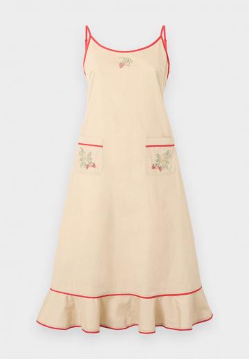 Пляжное платье