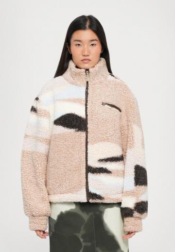 Флисовая куртка