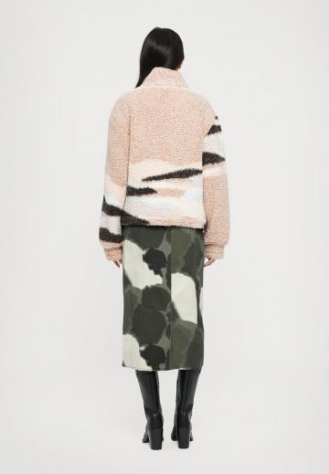 Флисовая куртка