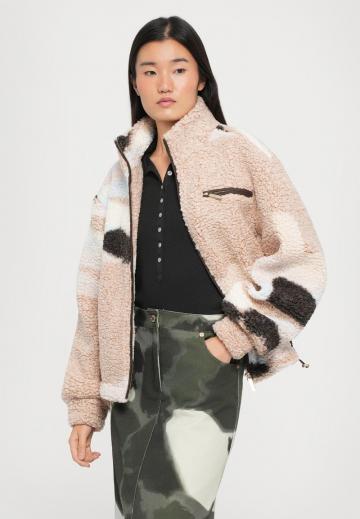 Флисовая куртка