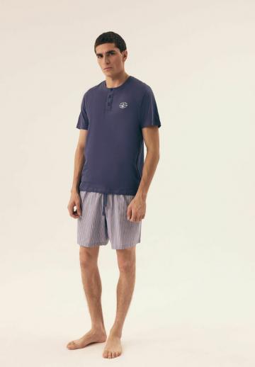 Пижама с шортами