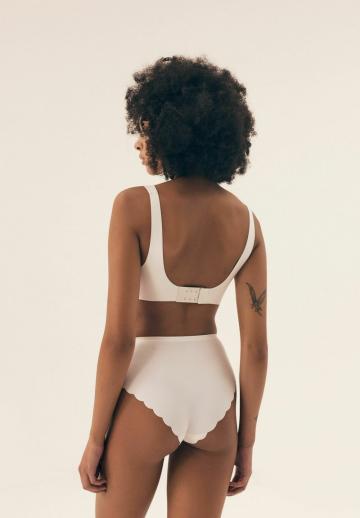 Бюстгальтер