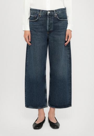 Джинсы бойфренда