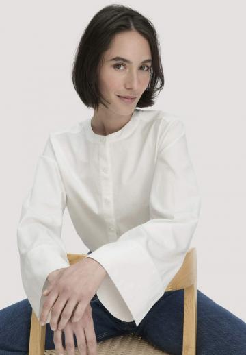 Атласная блузка