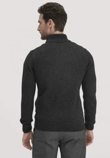 Вязаная кофта