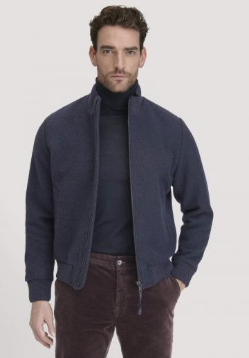 Куртка бомбер