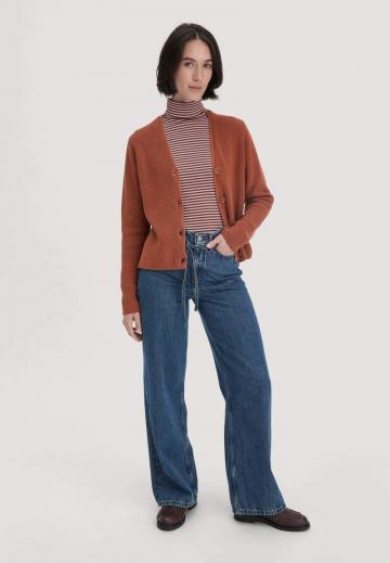 Вязаная кофта