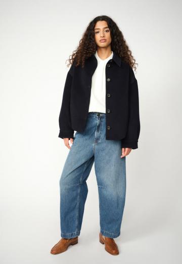 Свободные джинсы