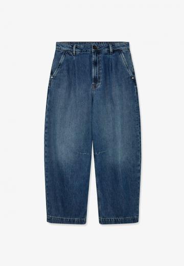 Свободные джинсы