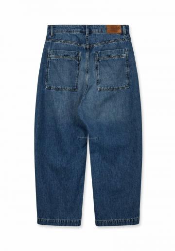 Свободные джинсы