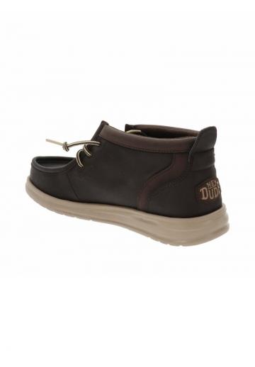 Ботинки на шнуровке