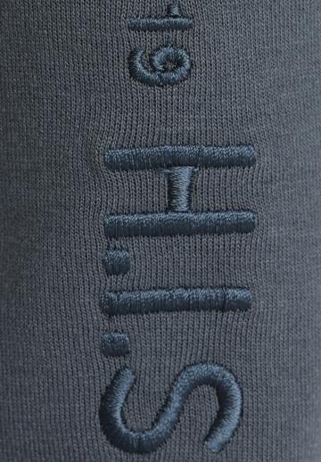 Спортивные штаны