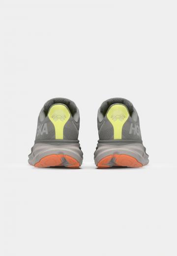 Беговые кроссовки