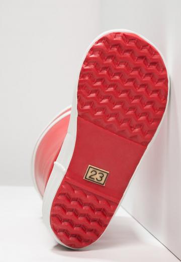 Резиновые сапоги