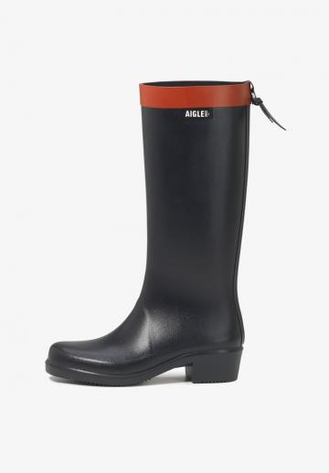 Резиновые сапоги