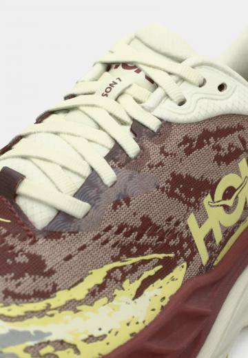 Беговые кроссовки