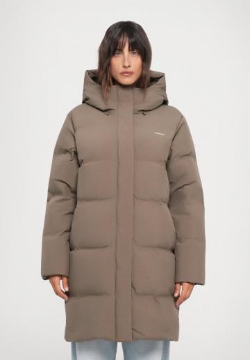 Пуховое пальто