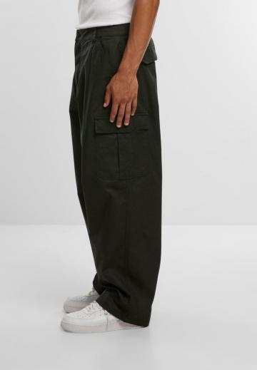Брюки с накладными карманами