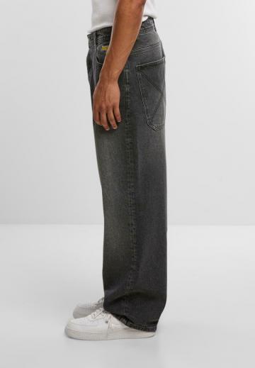 Свободные джинсы
