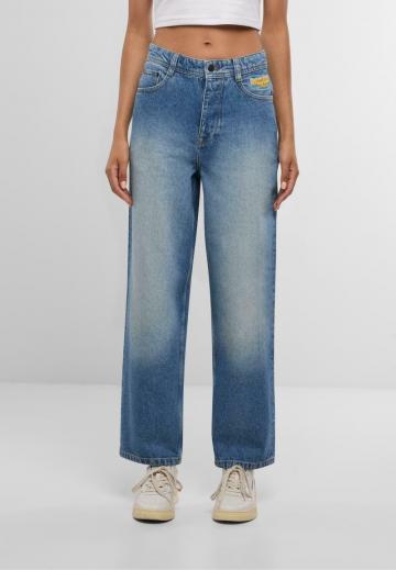 Прямые джинсы