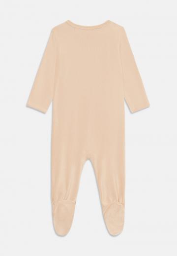 Набор одежды