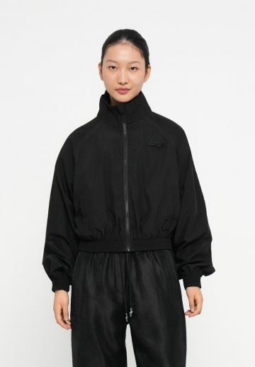 Короткая куртка