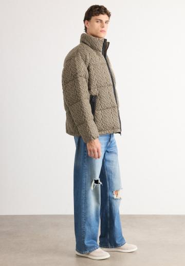 Зимняя куртка