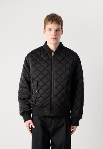 Куртка бомбер