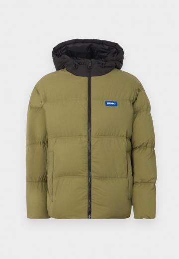 Зимняя куртка