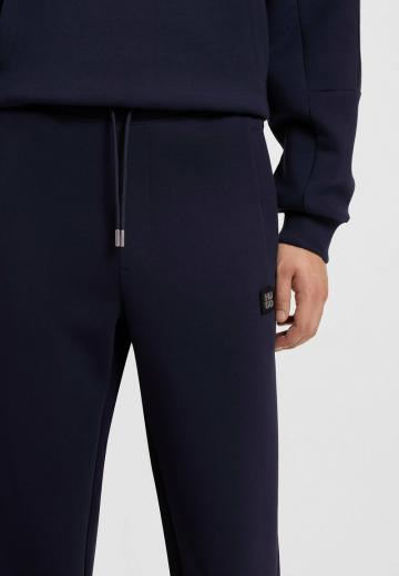 Спортивные штаны