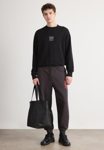 Спортивные штаны