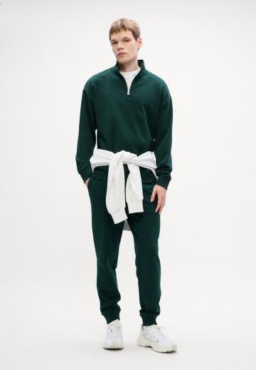 Спортивные штаны